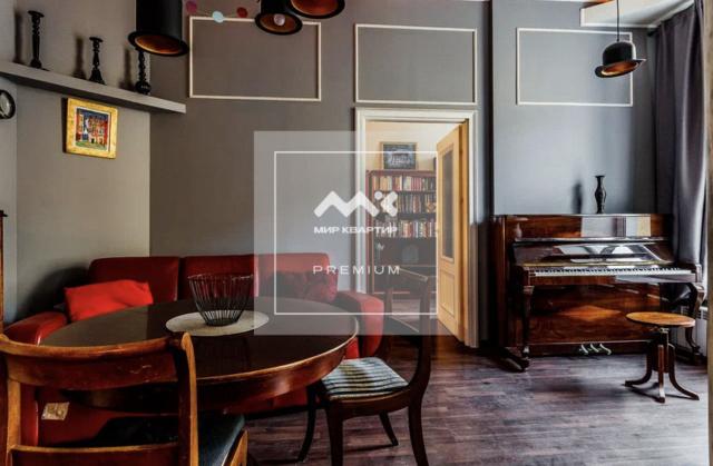 Кутузова наб., 30