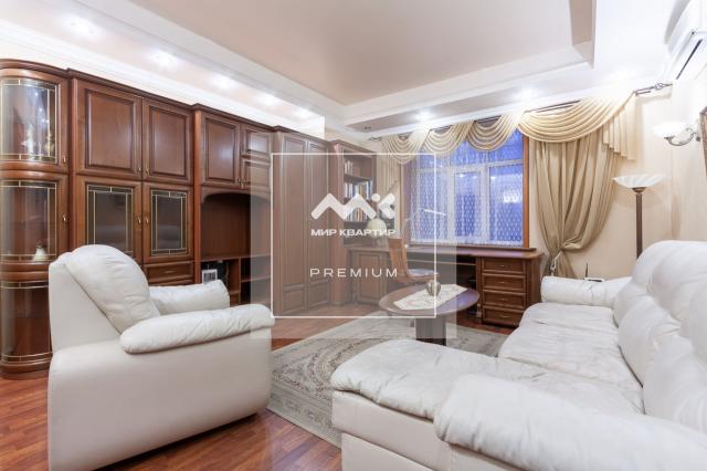 Декабристов ул., 29