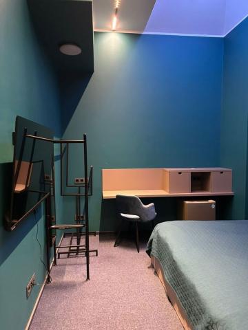 Конногвардейский бул., 5