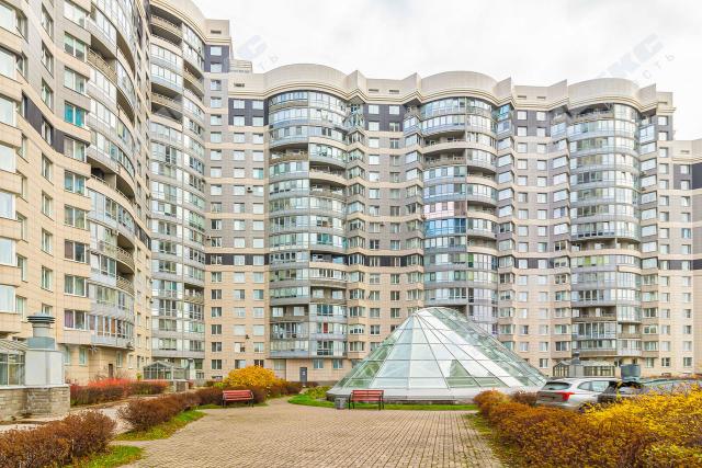 Выборгское ш., 15