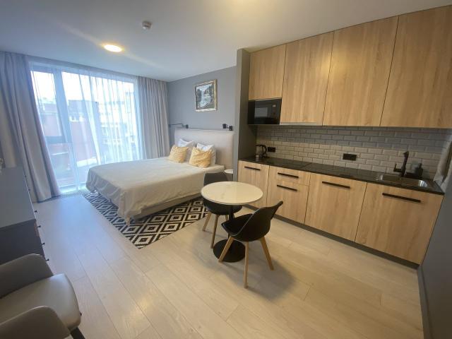 Херсонская ул., 43/12