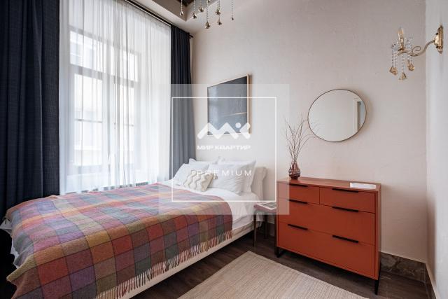 Коломенская ул., 33/40