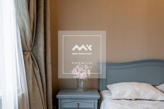 Малый П.С. проспект, 1/3