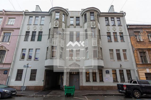 Малая Подьяческая ул., 8