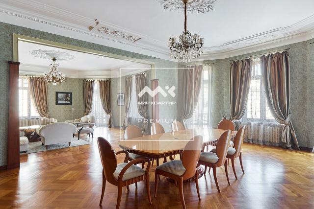 Каменноостровский проспект, 26-28