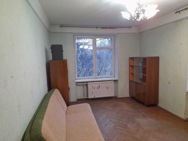 Белградская улица, 16