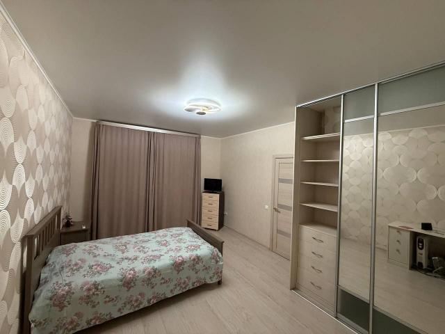 Ленинградская область, Кудрово г., Областная ул., 1