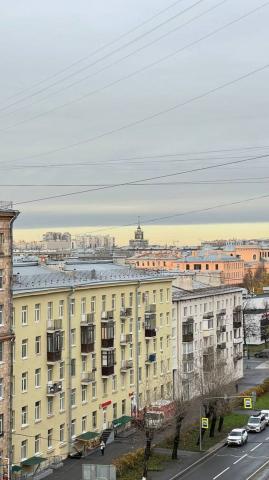 Ленсовета ул., 20