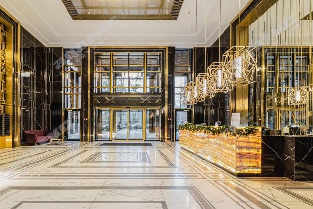 Академика Лихачёва аллея, 7