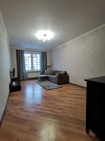 Нахимова ул., 20