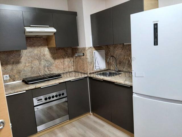 гп. Янино-1, ул. Ясная, 16к3