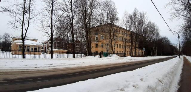 Чистякова ул., 2/18