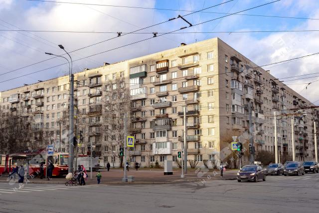 Авангардная ул., 27