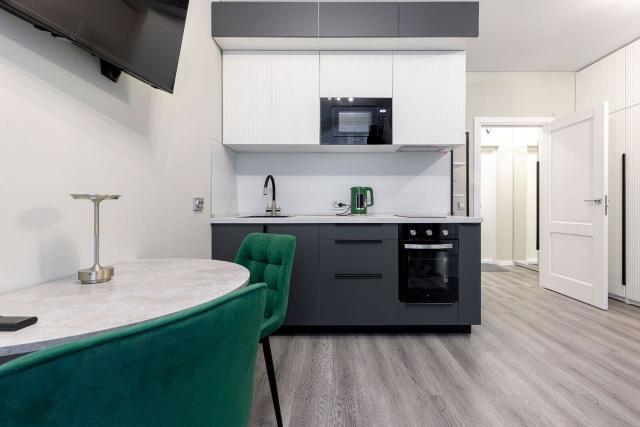 Уральская ул., 25