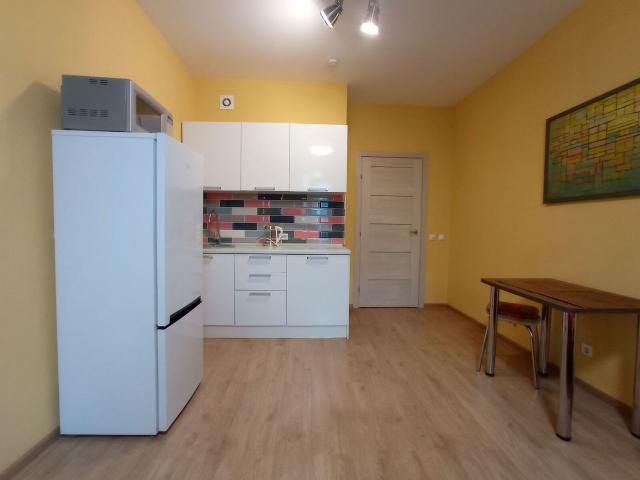 Новолитовская ул., 14