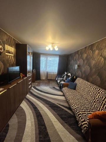 Ленинградская область, Победа пос., Советская ул., 25