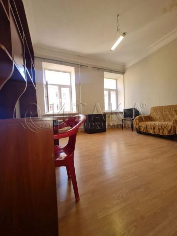 линия. 8-я В.О., 43