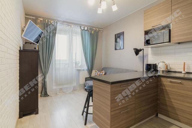 Учительская ул., 18к1А