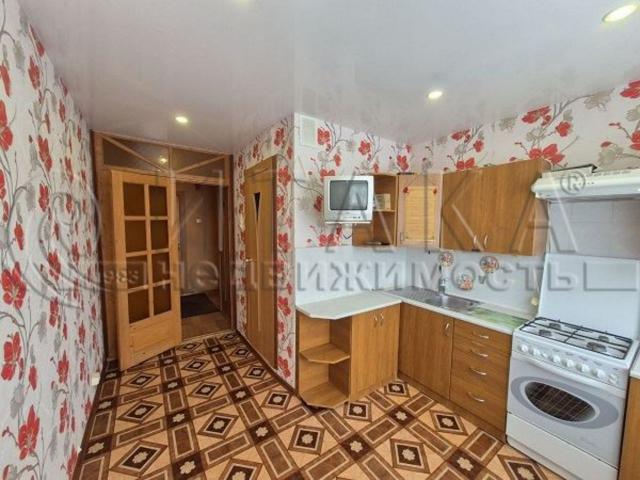 д. Ущевицы, 19