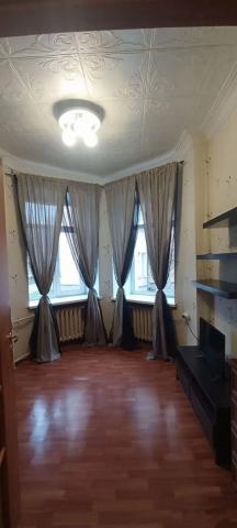 Центральная ул., 8