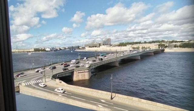 Воскресенская наб., 32