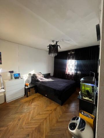 Славы пр., 60А