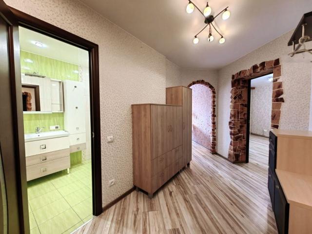 Кедринская ул., 8