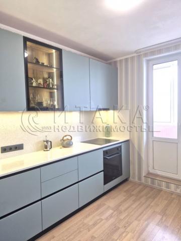 п. Мурино, пр-кт. Авиаторов Балтики, 15