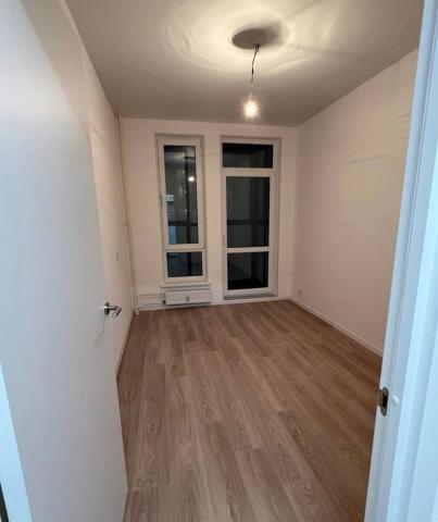 Ленинградская область, Мурино, Романовская ул., 15