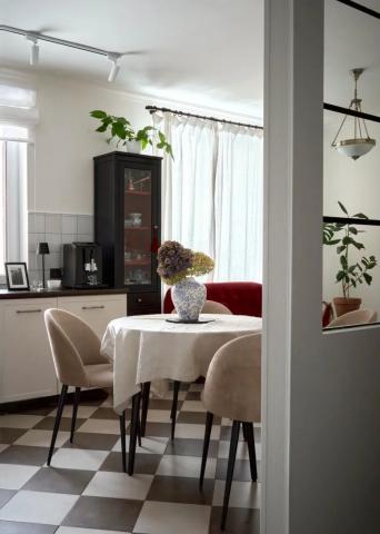 Мебельная ул., 35