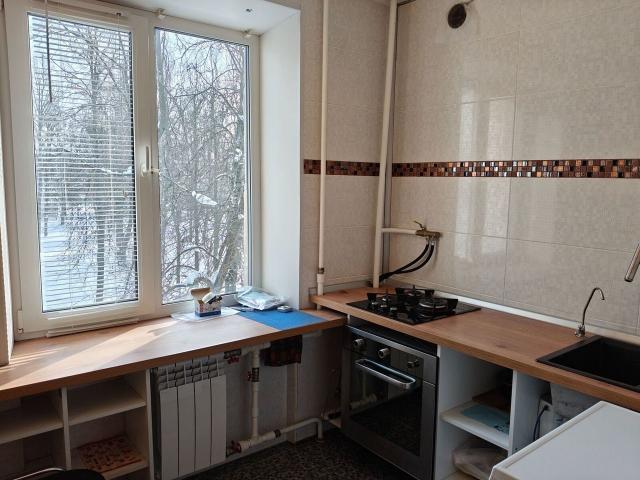 Ленинградская область, Тельмана поселок, 14