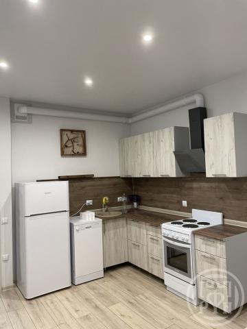 Зеленогорская ул., д 7