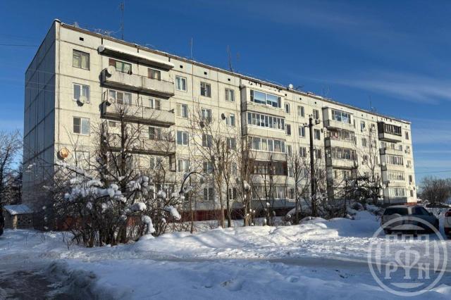 Назия пос., Есенина ул., д 6