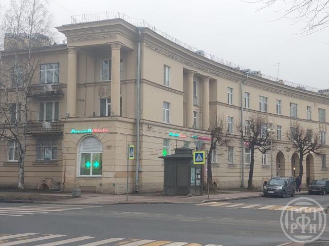 Пушкин г., Ленинградская ул., д 1
