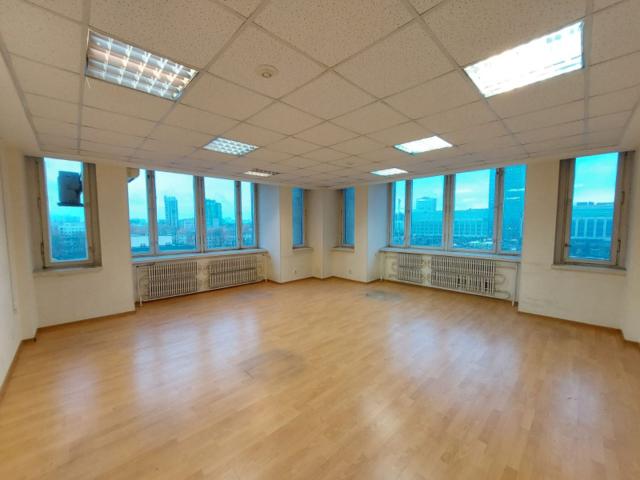 Конституции пл., д.2