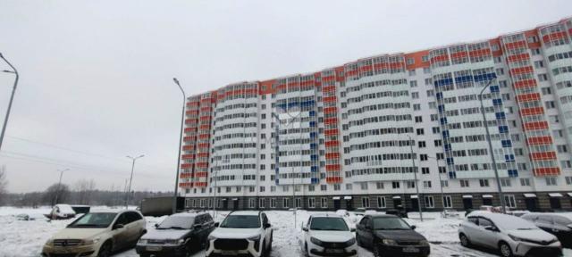 Янино-1, Заводская ул., 18к2