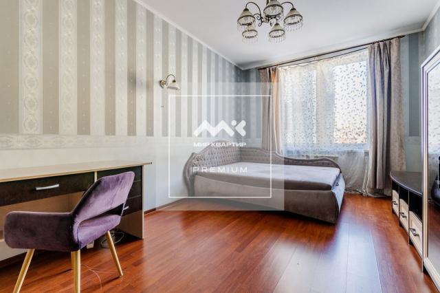 Дивенская ул., 5