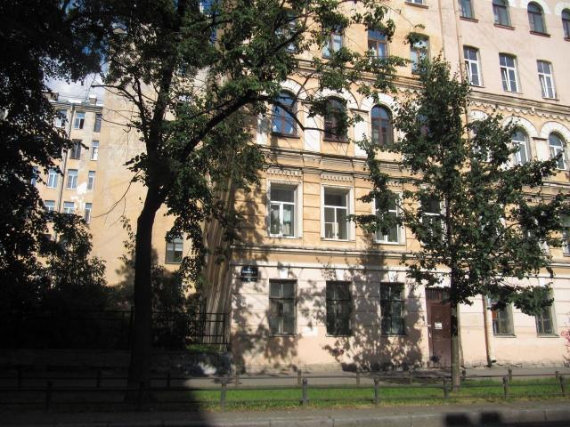 10-я Линия, 43