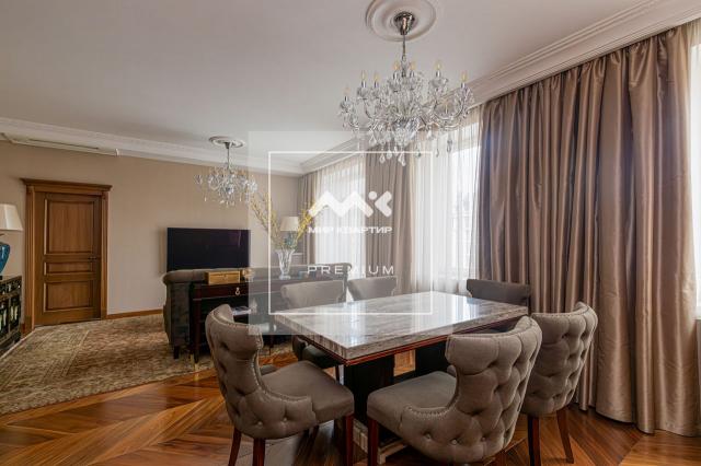 Орловская ул., 1