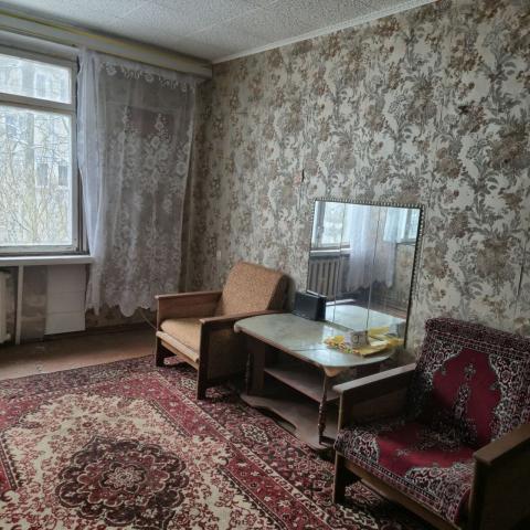 Кингисепп, Октябрьская улица, 4