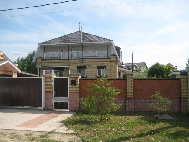 Красное Село, Социалистическая улица, 4/2