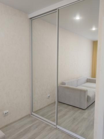 Среднерогатская улица, 13к1