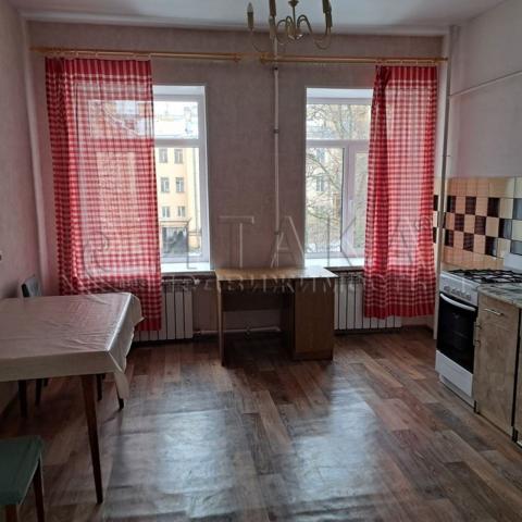 ул. Черняховского, 52