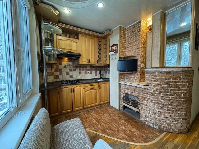 Большевиков пр., 53 к1