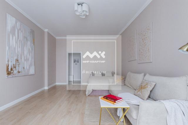 Жукова ул., 3