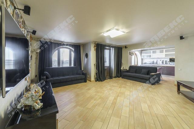 Бассейная ул., 7