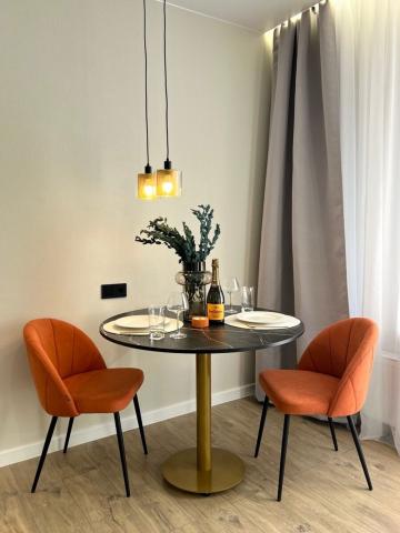 Ленинградская область, Новоселье пос., Парадная ул., 3