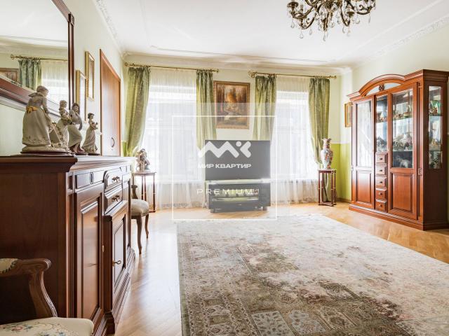 Невский проспект, 6