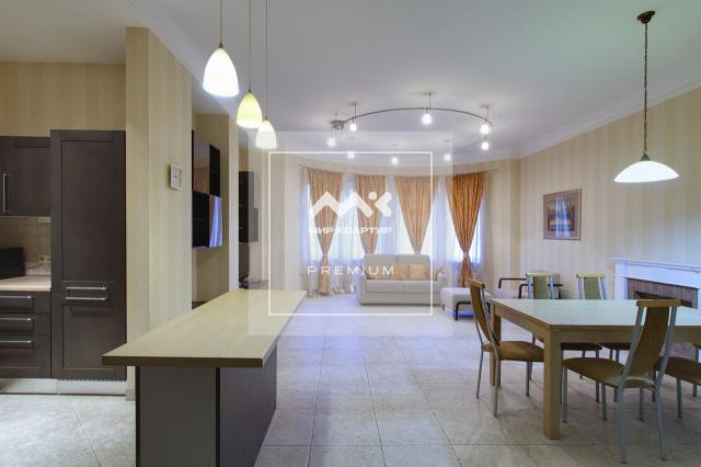 Съезжинская ул., 36