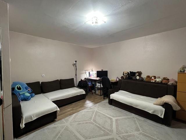 Есенина ул., 36, 1